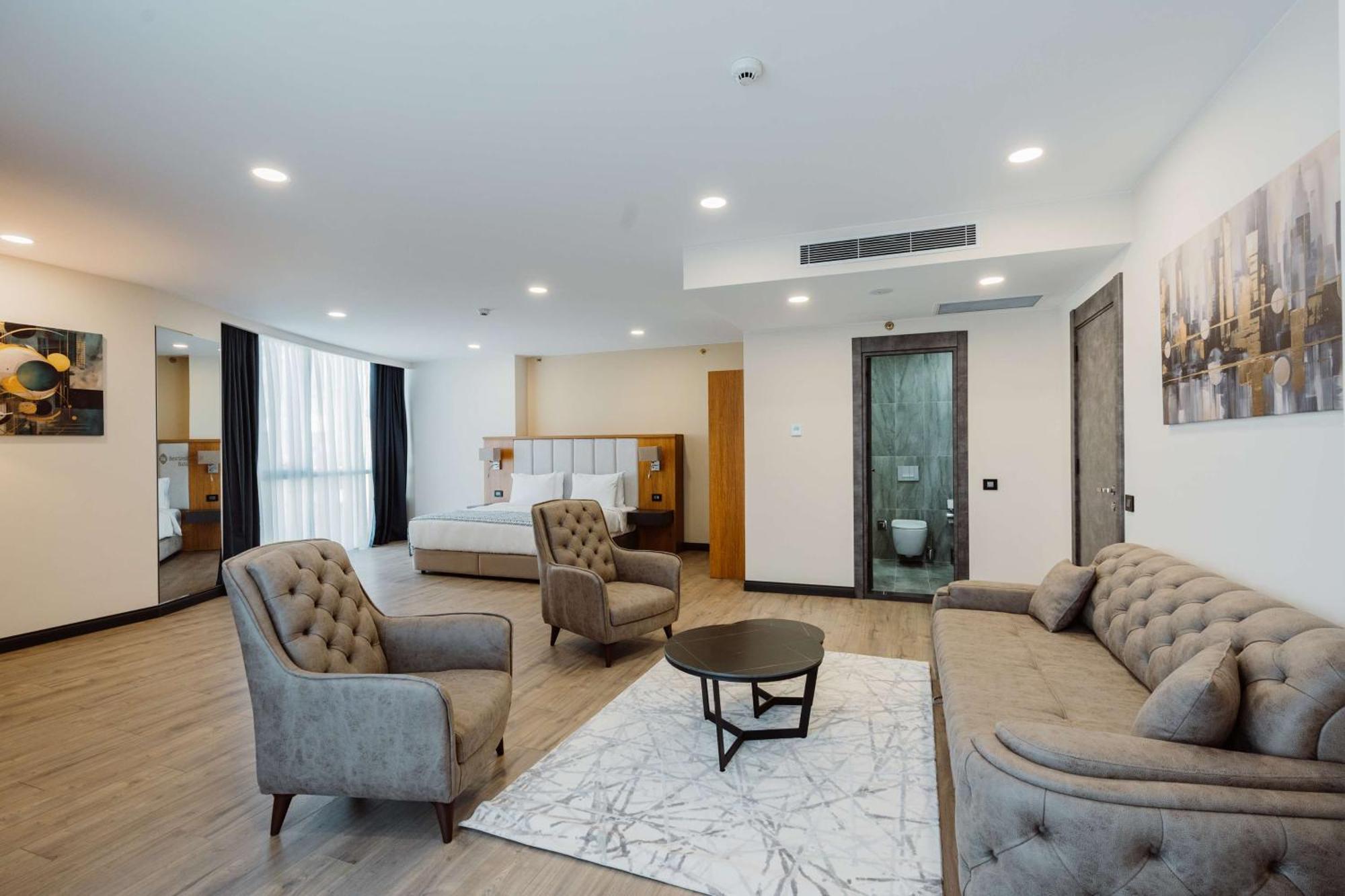 Best Western Plus Batumi Exterior photo