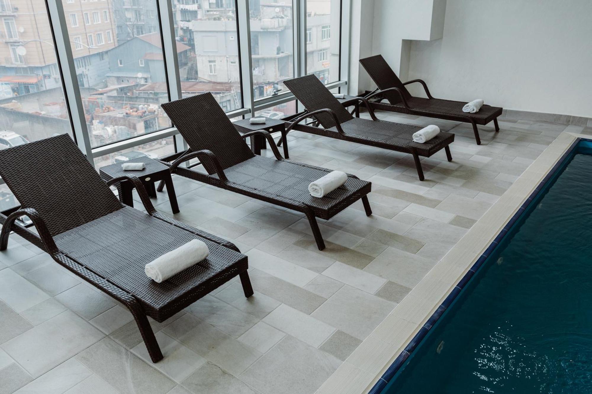 Best Western Plus Batumi Exterior photo